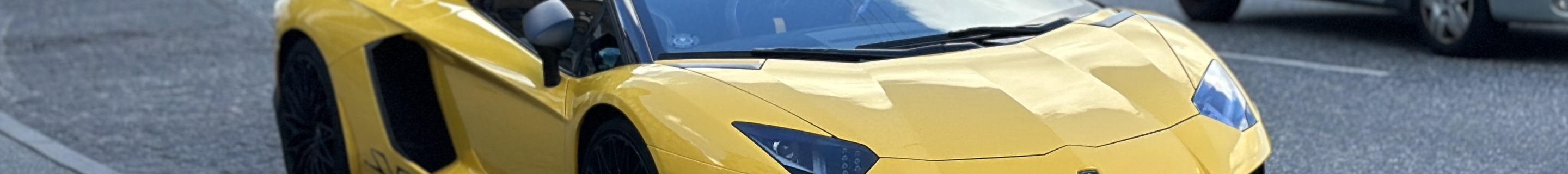 Lamborghini Aventador LP750-4 SuperVeloce Roadster