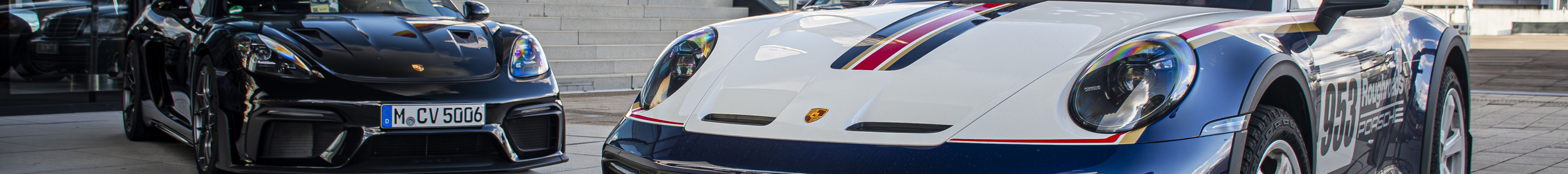 Porsche 992 Dakar