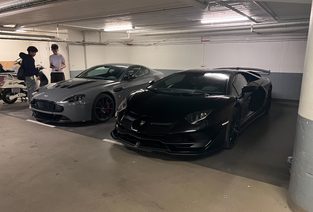 Aston Martin V12 Vantage S