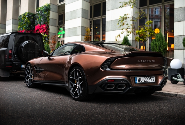 Aston Martin Vanquish 2025