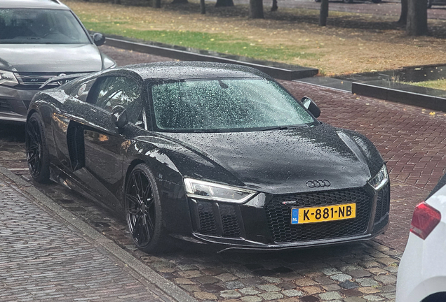 Audi R8 V10 Plus 2015