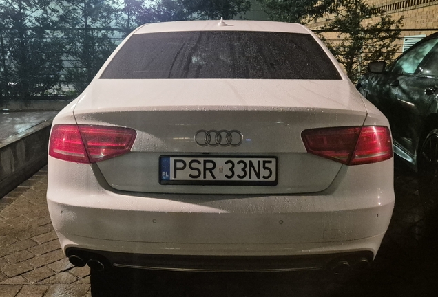 Audi S8 D4