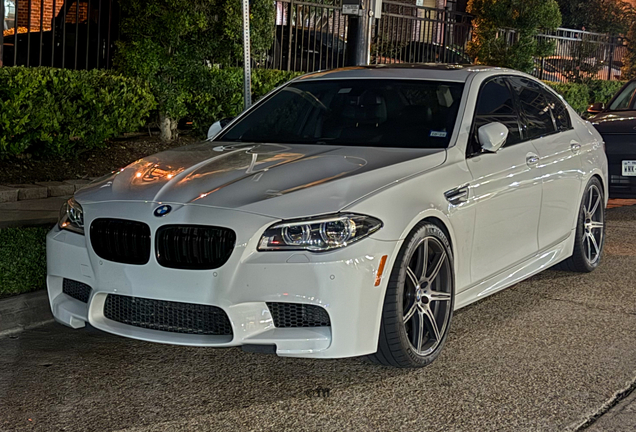 BMW M5 F10 2014