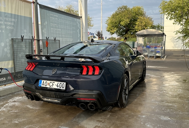 Ford Mustang Dark Horse 2024