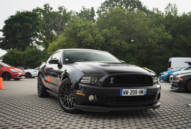 Ford Mustang Shelby GT500 2013