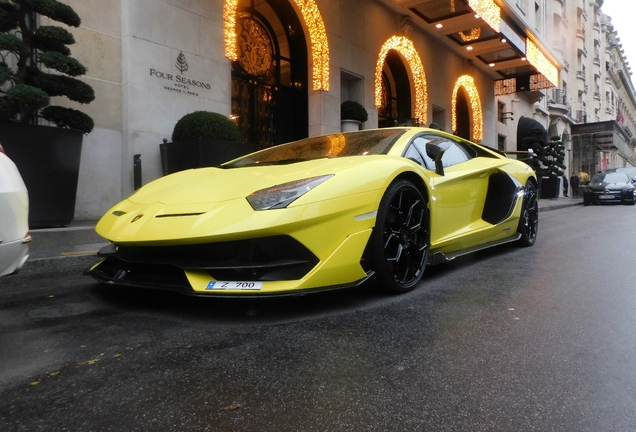 Lamborghini Aventador LP770-4 SVJ