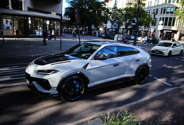 Lamborghini Urus Performante