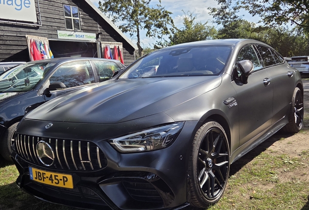 Mercedes-AMG GT 63 S X290