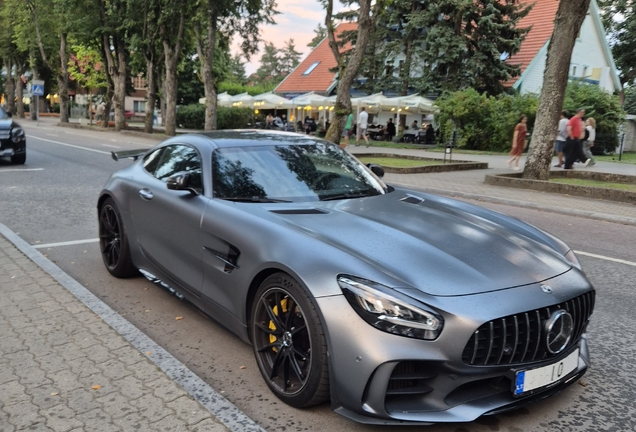 Mercedes-AMG GT R C190 2019
