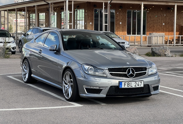 Mercedes-Benz C 63 AMG Coupé