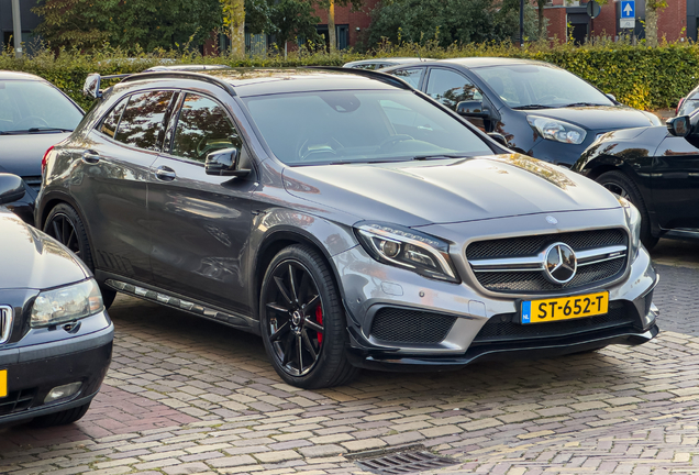 Mercedes-Benz GLA 45 AMG X156