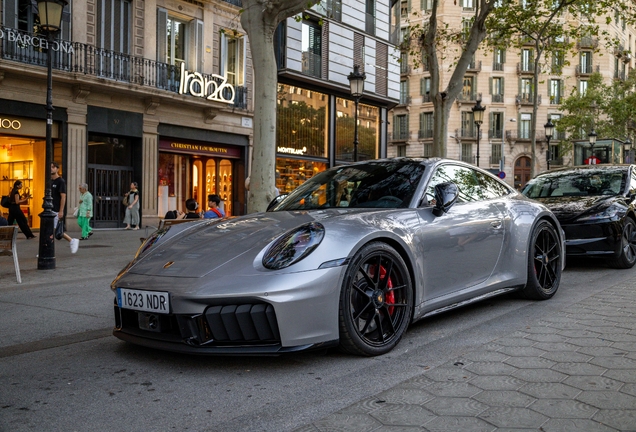 Porsche 992 Carrera 4 GTS MkII