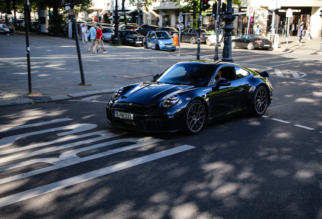 Porsche 992 Carrera 4 GTS MkII