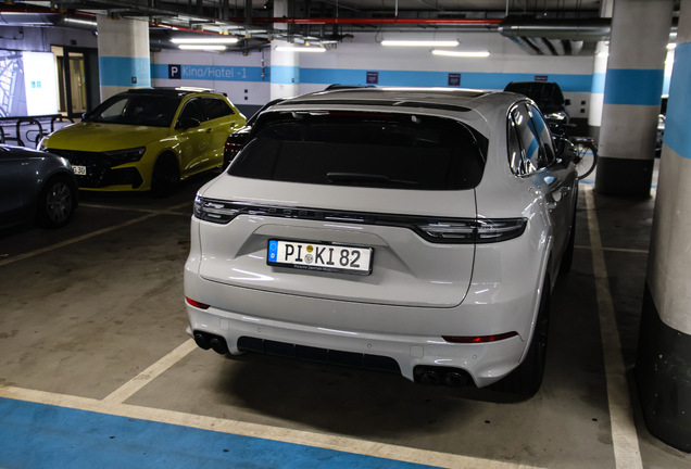 Porsche 9YA Cayenne GTS MkI