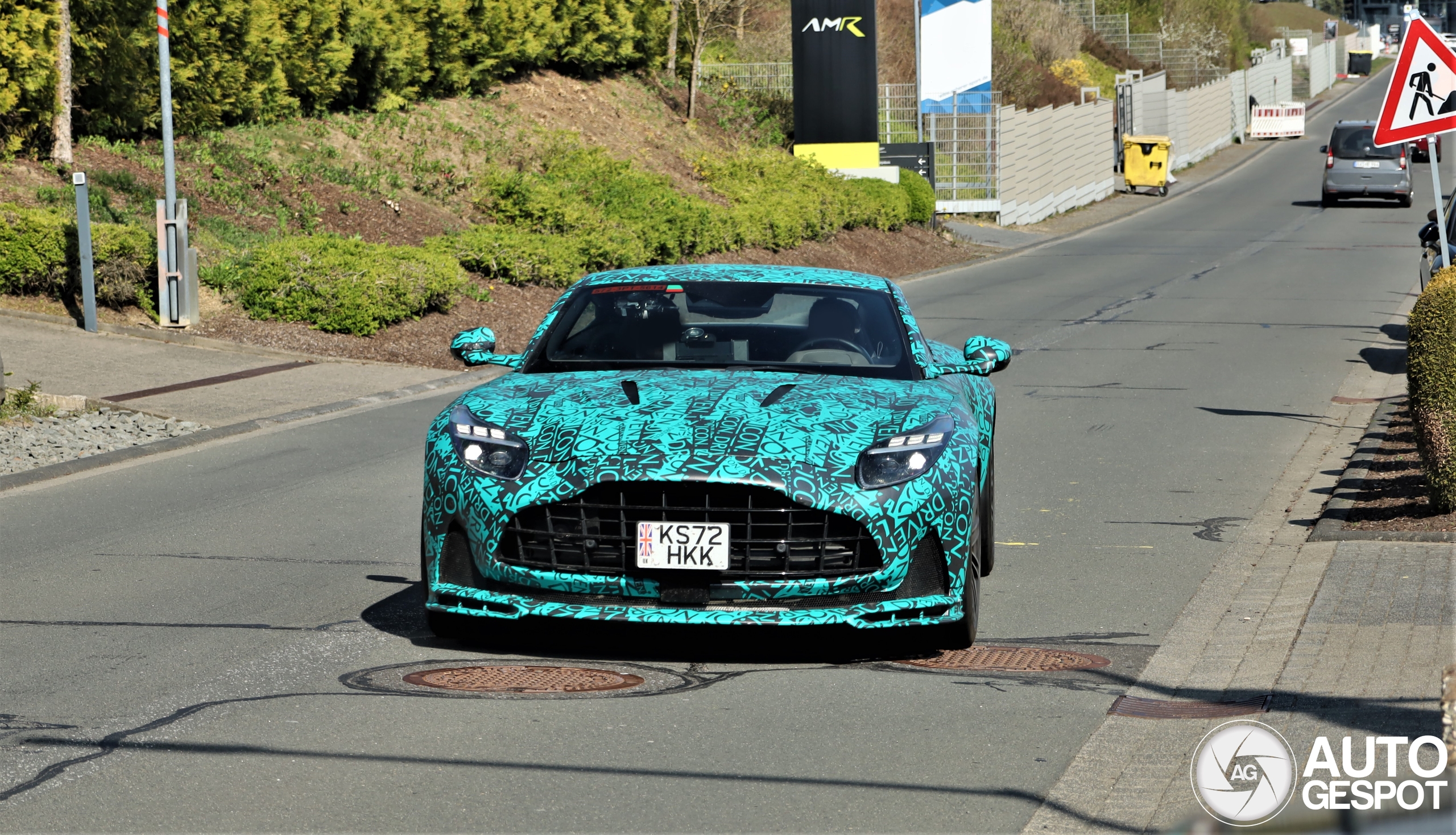 We konden vorige maand de Aston Martin DB12 S al bekijken