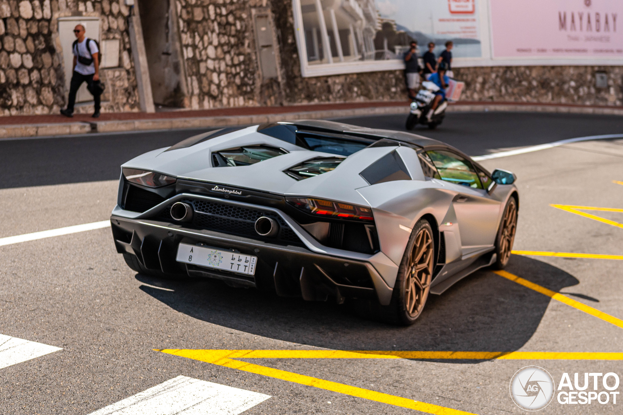 Lamborghini Aventador LP780-4 Ultimae Roadster