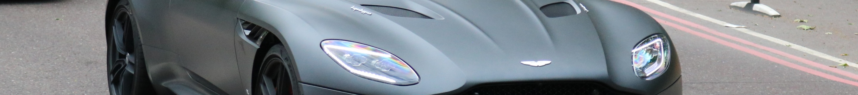 Aston Martin DBS Superleggera