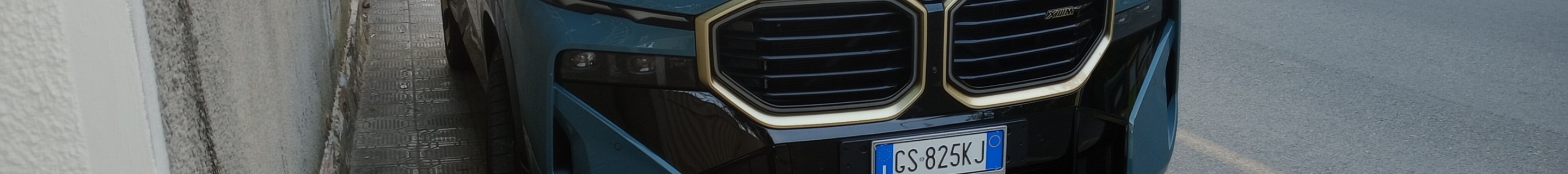 BMW XM G09