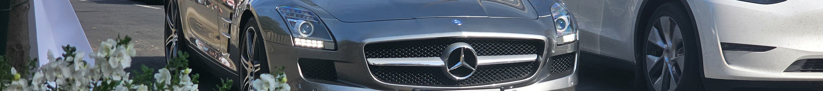 Mercedes-Benz SLS AMG