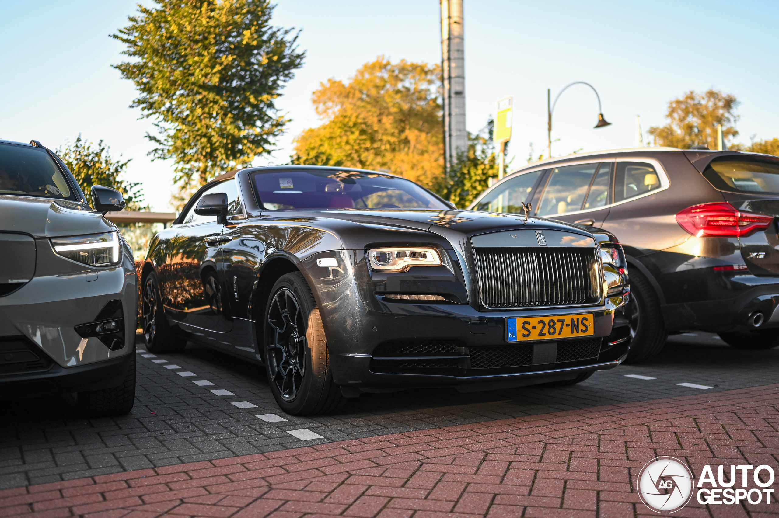 Rolls-Royce Dawn Black Badge