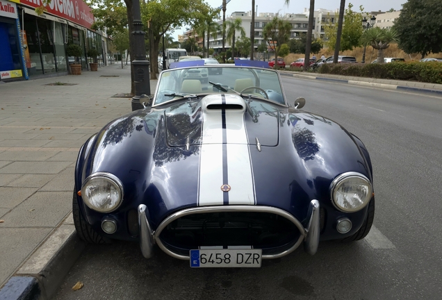 AC Cobra 427