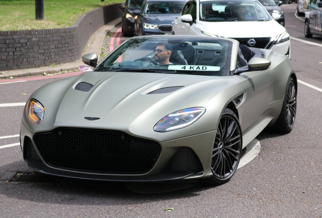 Aston Martin DBS Superleggera Volante