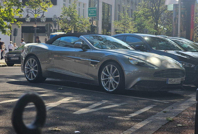 Aston Martin Vanquish Volante