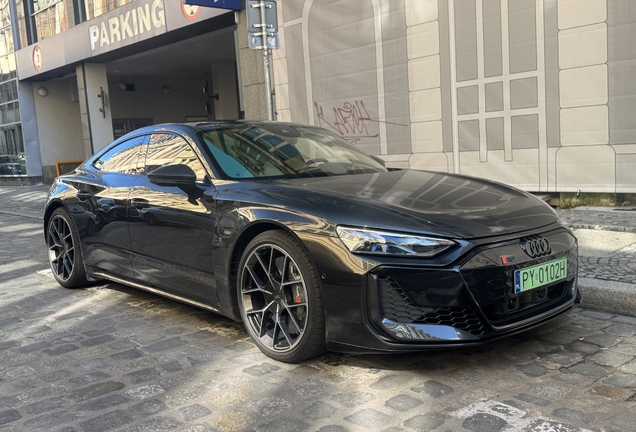 Audi RS E-Tron GT 2025