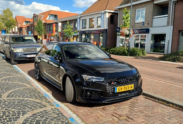 Audi RS4 Avant B9