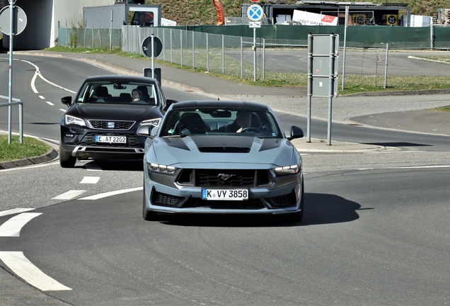Ford Mustang Dark Horse 2024