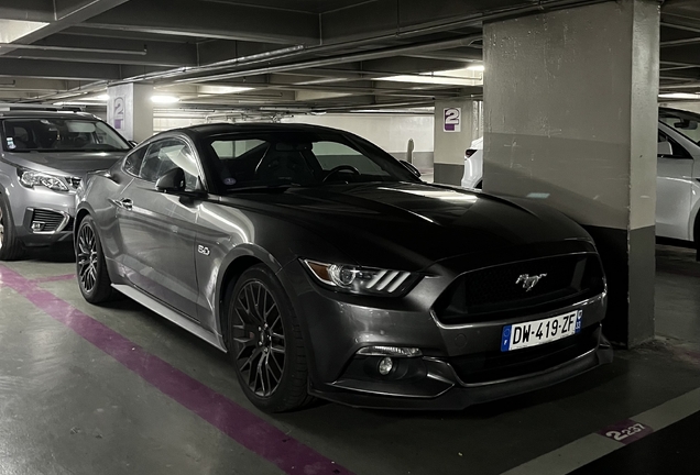 Ford Mustang GT 2015