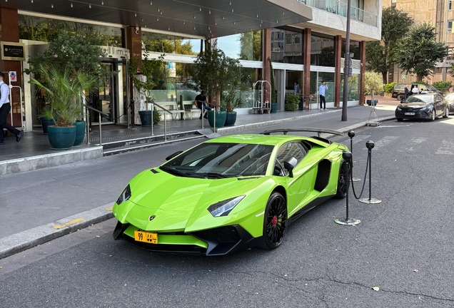 Lamborghini Aventador LP750-4 SuperVeloce