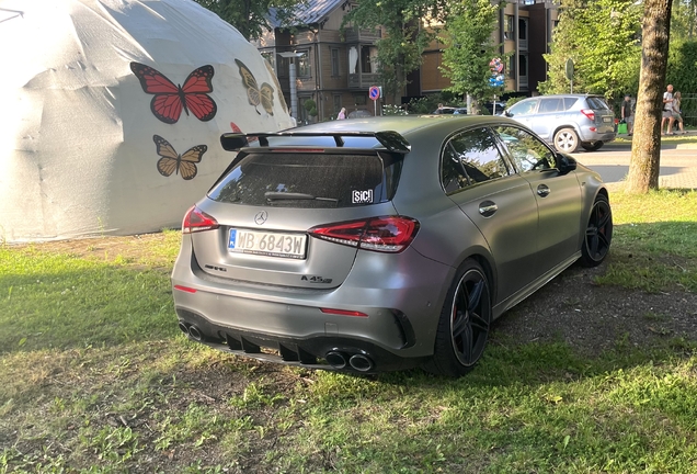 Mercedes-AMG A 45 S W177
