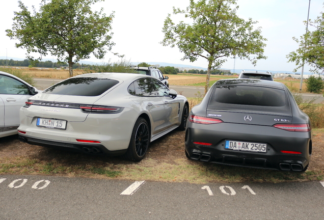 Mercedes-AMG GT 63 S X290