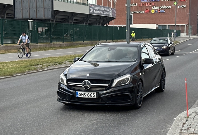 Mercedes-Benz A 45 AMG