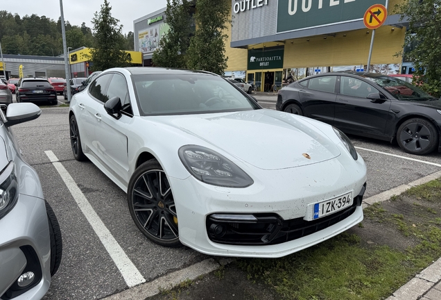 Porsche 971 Panamera Turbo S E-Hybrid MkI