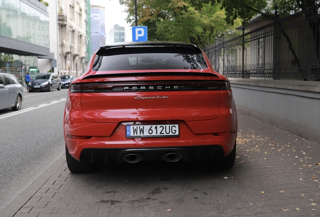 Porsche Cayenne Coupé Turbo E-Hybrid