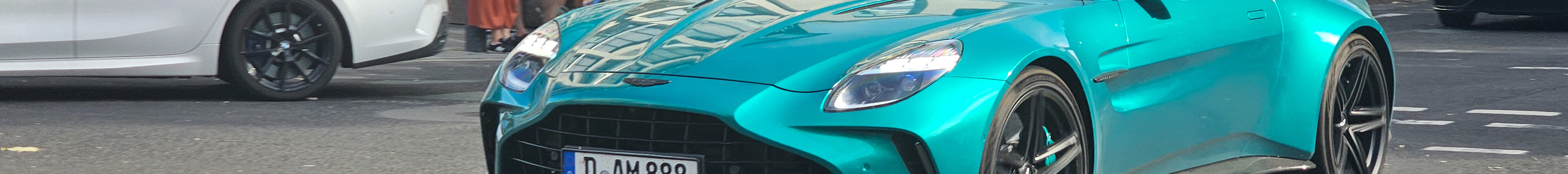 Aston Martin Vantage 2024