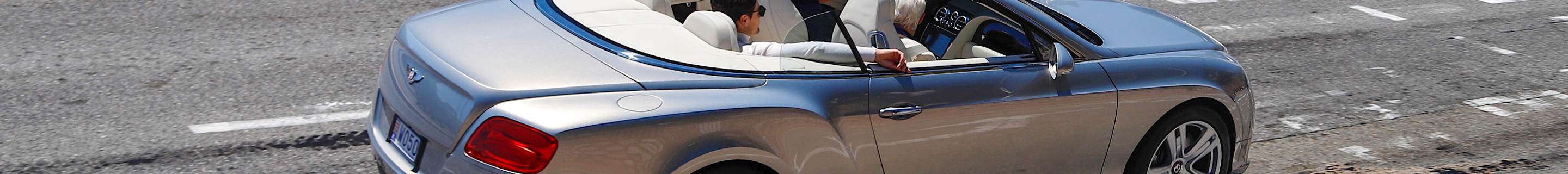 Bentley Continental GTC V8