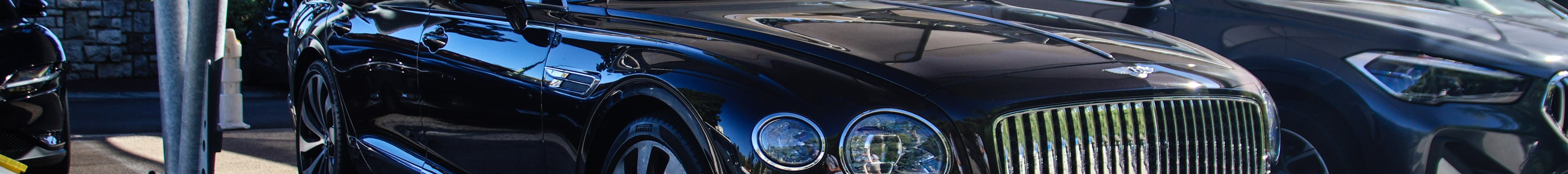 Bentley Flying Spur V8 2021