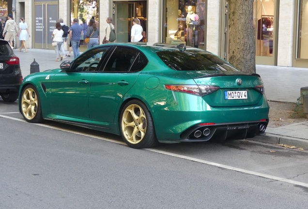 Alfa Romeo Giulia Quadrifoglio 2023