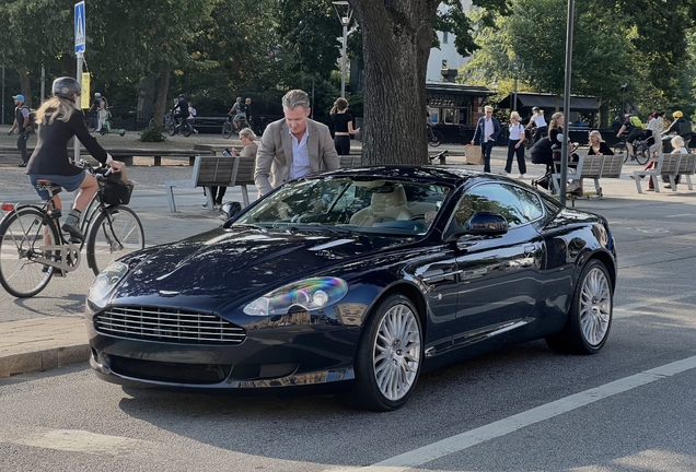 Aston Martin DB9
