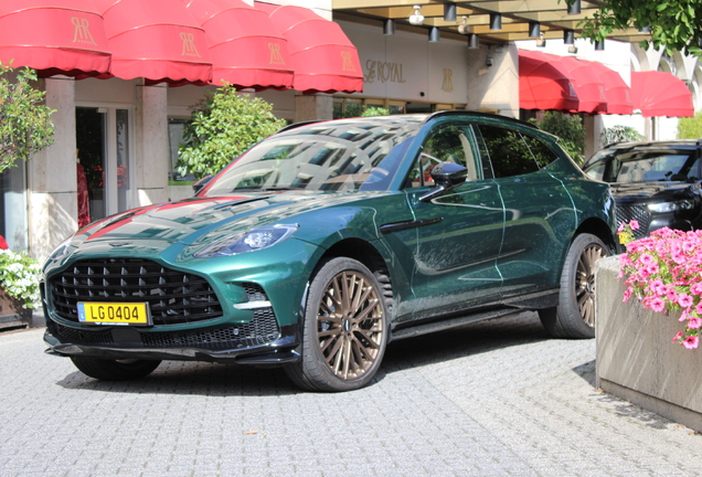 Aston Martin DBX707