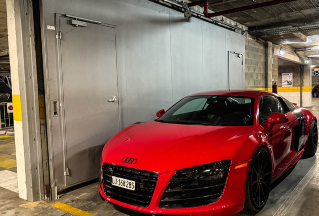 Audi R8