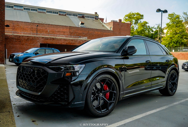 Audi RS Q8 2024