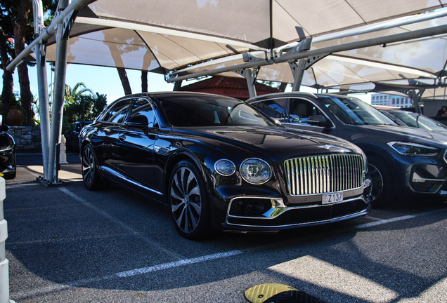 Bentley Flying Spur V8 2021