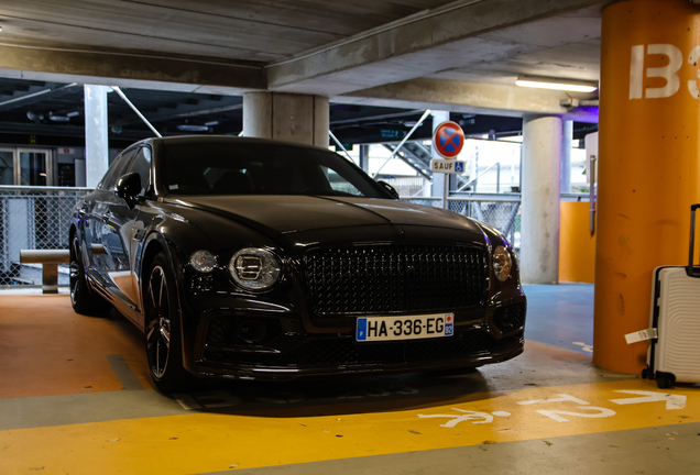 Bentley Flying Spur V8 2021 First Edition