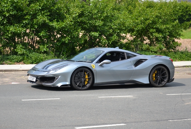 Ferrari 488 Pista