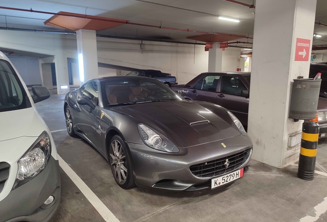 Ferrari California