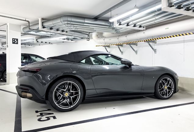 Ferrari Roma Spider